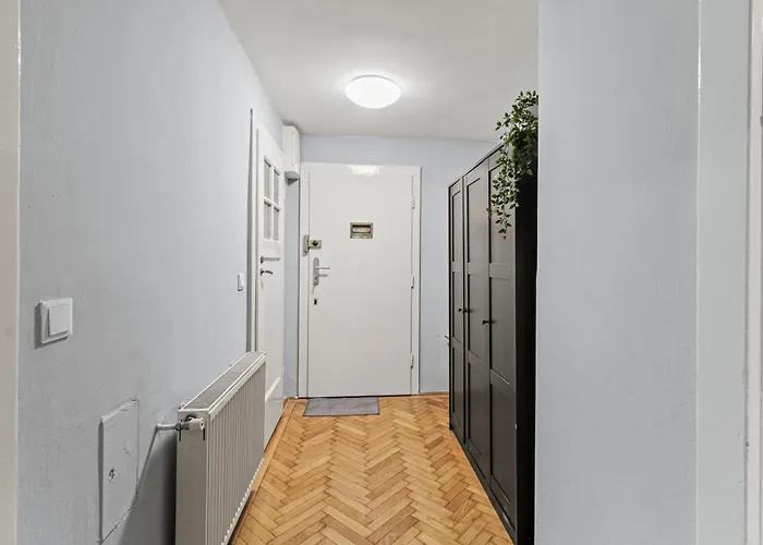 דירה Near Mariahilfer Strasse - 3 Minutes To U3 Metro - Monthly וינה