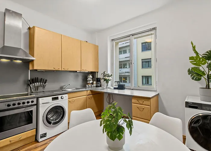 Near Mariahilfer Strasse - 3 Minutes To U3 Metro - Monthly