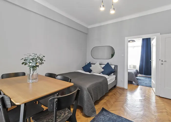 דירה Near Mariahilfer Strasse - 3 Minutes To U3 Metro - Monthly וינה