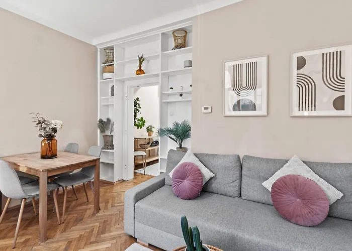 Near Mariahilfer Strasse - 3 Minutes To U3 Metro - Monthly וינה