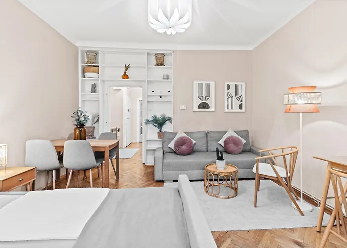 Near Mariahilfer Strasse - 3 Minutes To U3 Metro - Monthly * וינה