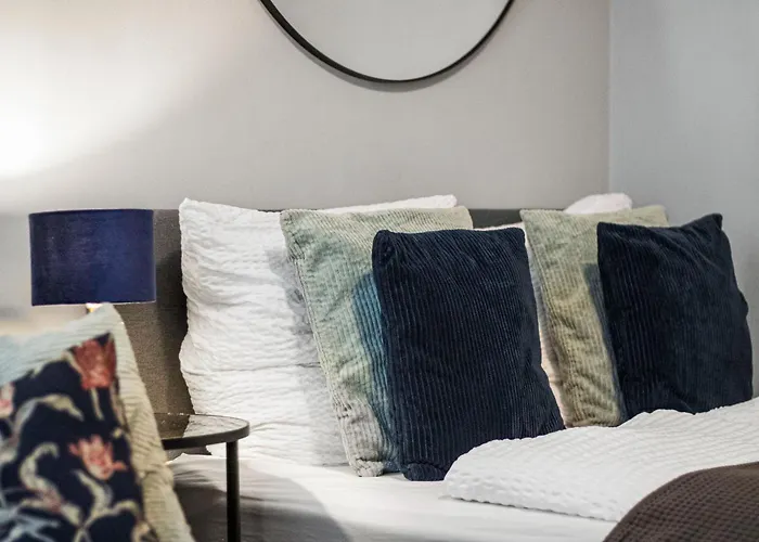 Near Mariahilfer Strasse - 3 Minutes To U3 Metro - Monthly *